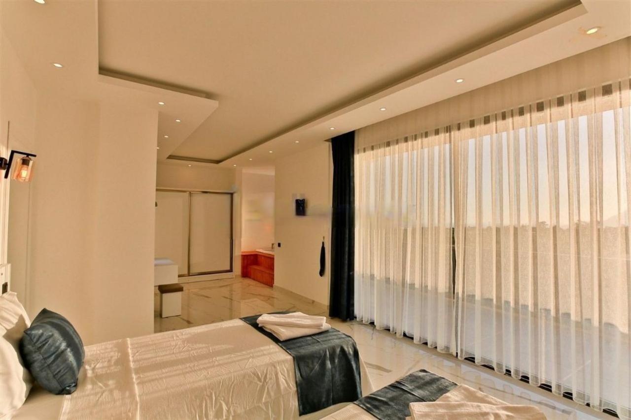 Villa Lycian-Kalkan 3 Bedroom-2 Jakuzzies-Sauna-Turkish Hamam-Huge Private Pool And Lovely Garden カシュ エクステリア 写真