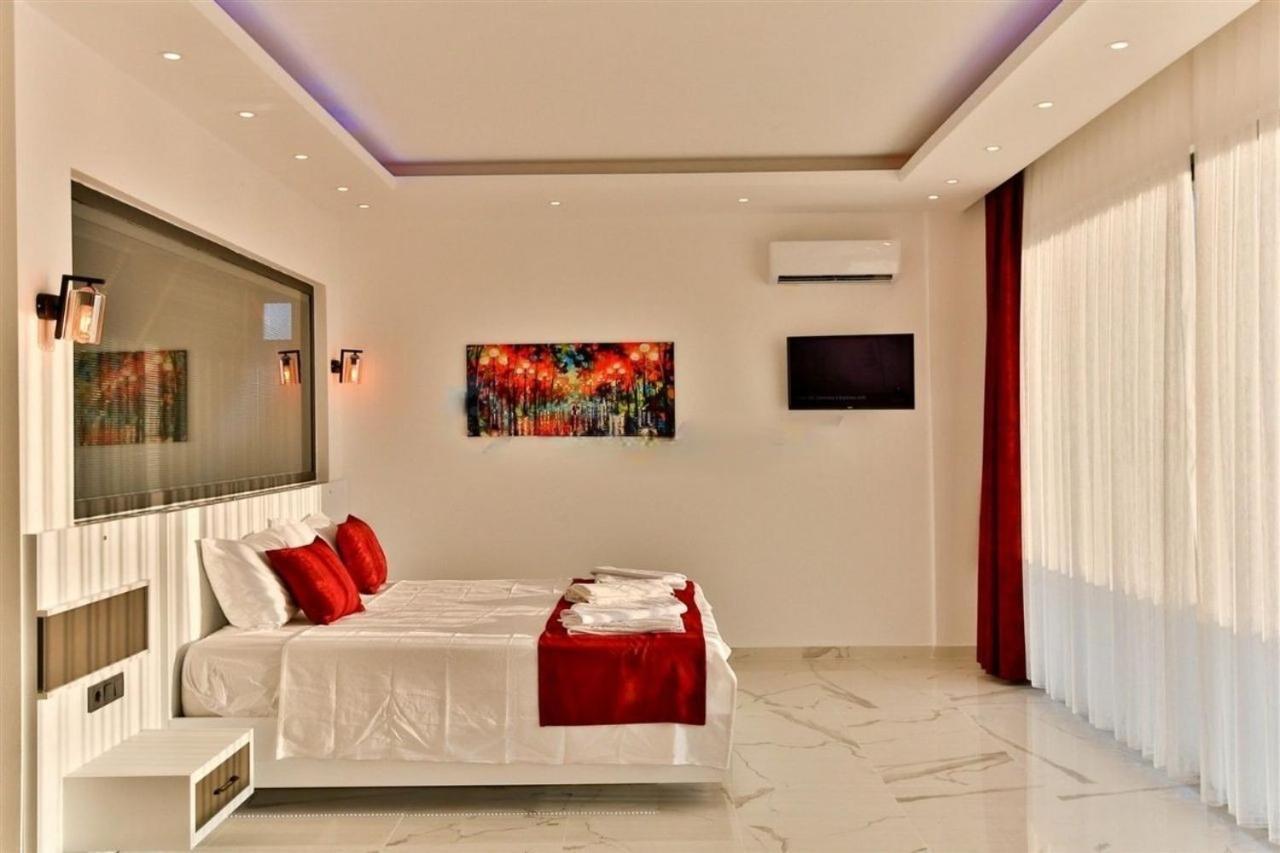 Villa Lycian-Kalkan 3 Bedroom-2 Jakuzzies-Sauna-Turkish Hamam-Huge Private Pool And Lovely Garden カシュ エクステリア 写真