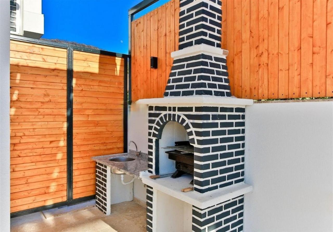 Villa Lycian-Kalkan 3 Bedroom-2 Jakuzzies-Sauna-Turkish Hamam-Huge Private Pool And Lovely Garden カシュ エクステリア 写真